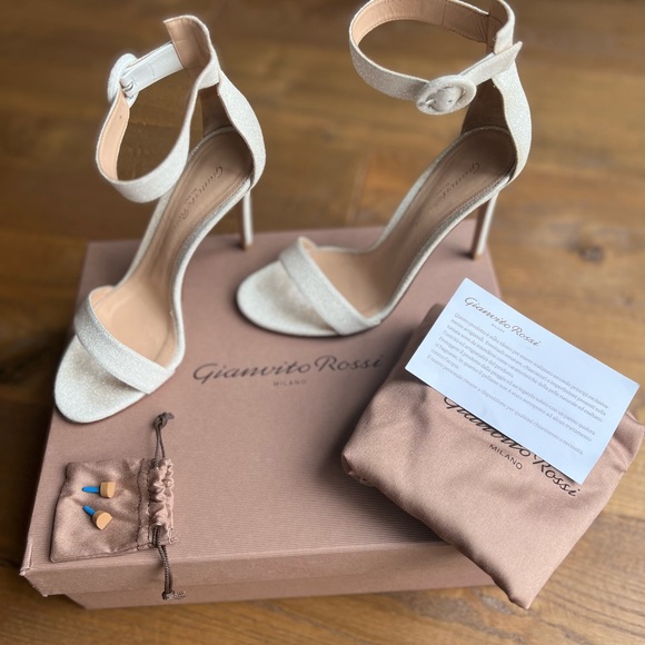 Gianvito Rossi Shoes - Gianvito Rossi, colour white, size 37